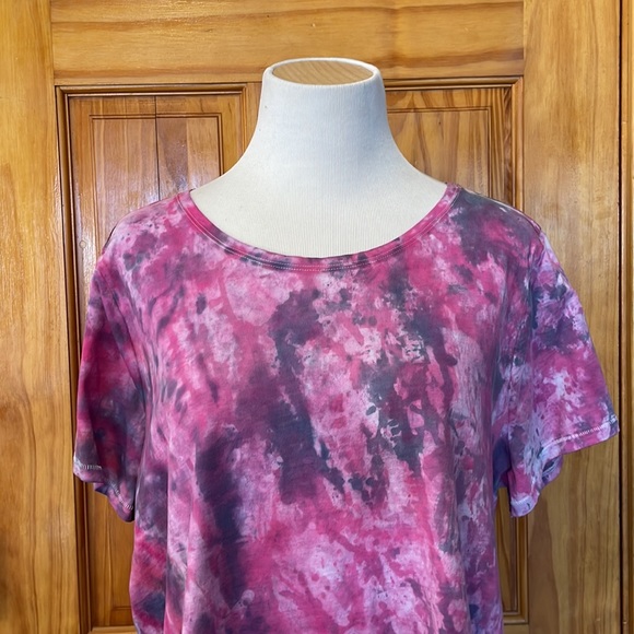 Tye dye t-shirt - Picture 10 of 10